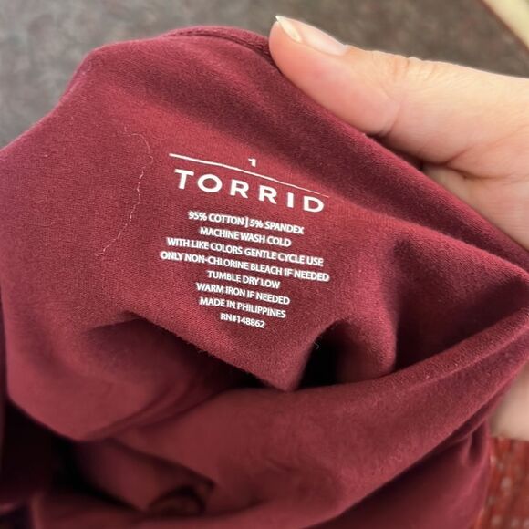Torrid size 1 blouse - Picture 8 of 8